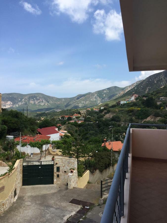 Appartamento "Magnifica Vista Sul Mare" Nebida Ngoại thất bức ảnh